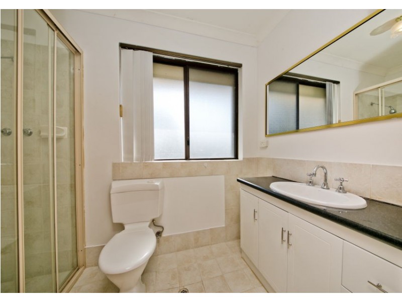 35 Toucan Way, Ballajura WA 6066