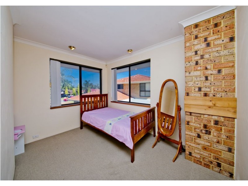 35 Toucan Way, Ballajura WA 6066