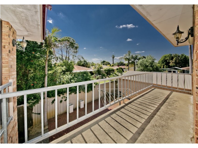 35 Toucan Way, Ballajura WA 6066