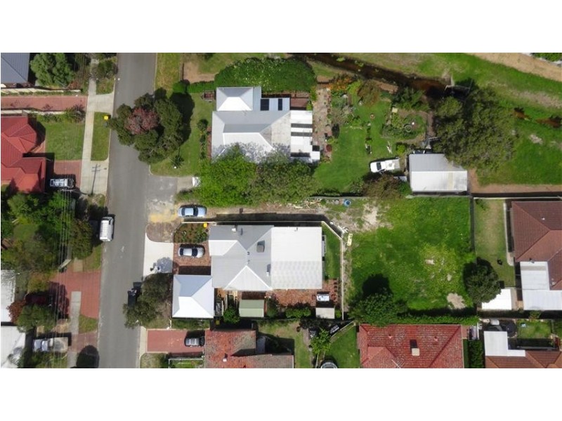 11b Fourth Avenue, Bassendean WA 6054