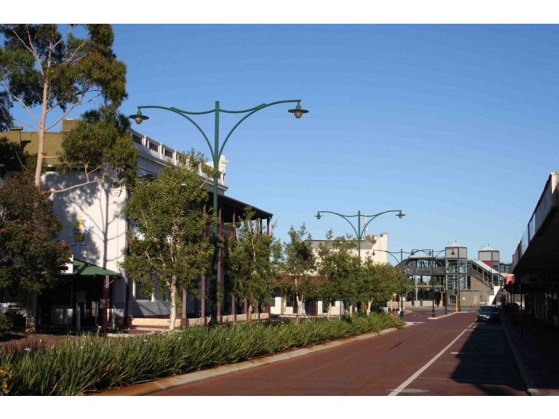 11b Fourth Avenue, Bassendean WA 6054