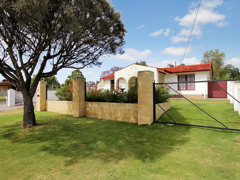 53 Orlestone Street, Gosnells WA 6110