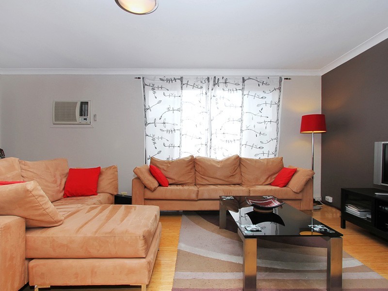 1/10 Jubilee Place, Eden Hill WA 6054