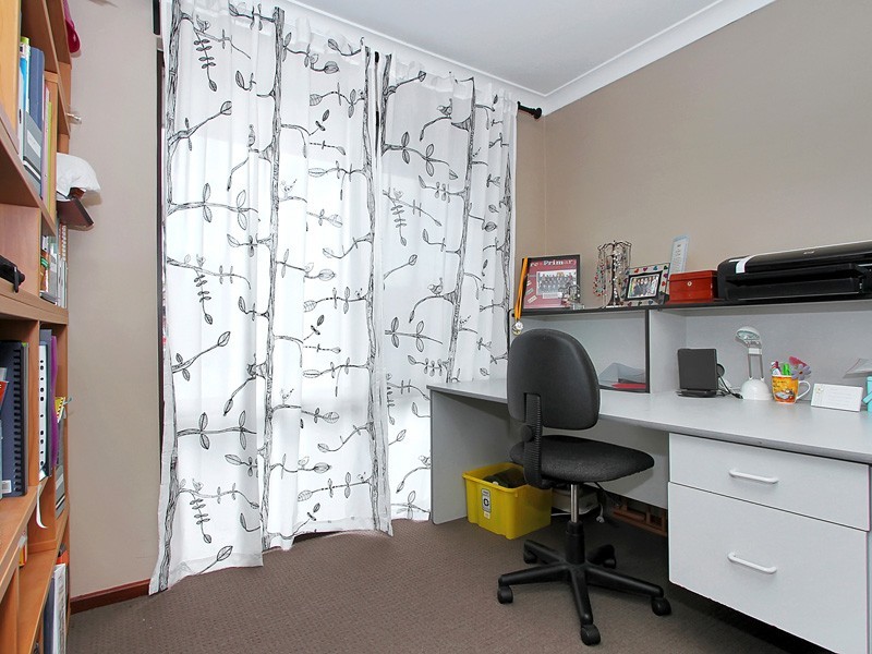 1/10 Jubilee Place, Eden Hill WA 6054