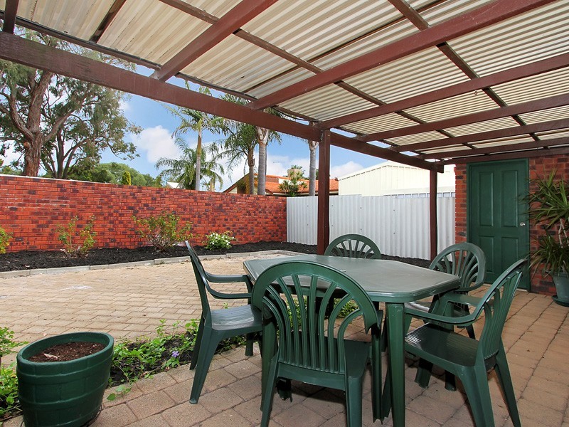 1/10 Jubilee Place, Eden Hill WA 6054
