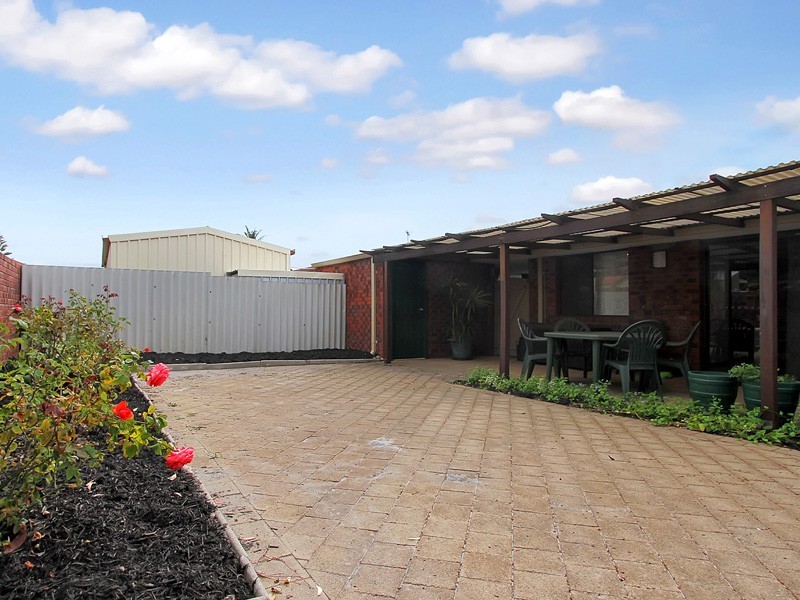 1/10 Jubilee Place, Eden Hill WA 6054