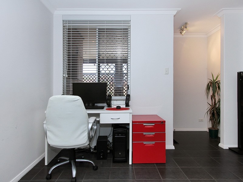 47 Harpenden Street, Huntingdale WA 6110