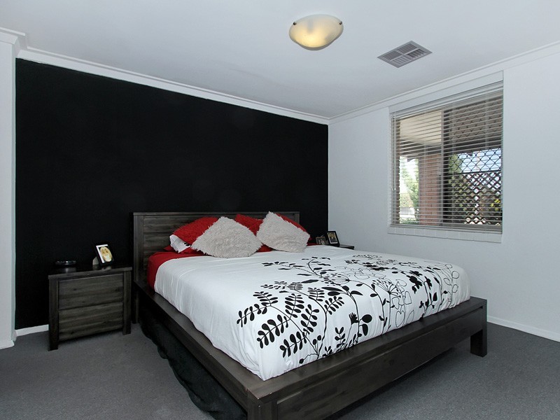 47 Harpenden Street, Huntingdale WA 6110