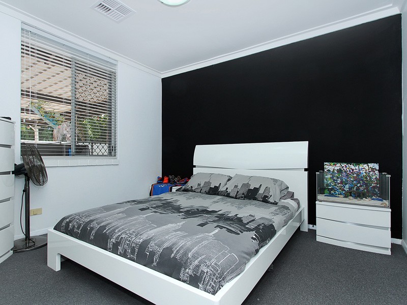 47 Harpenden Street, Huntingdale WA 6110