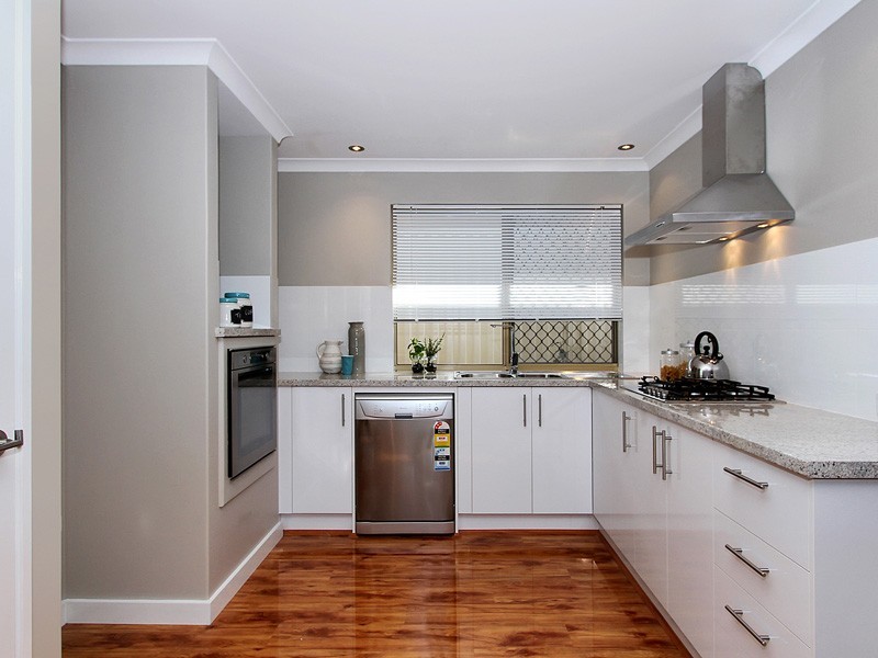 4 Yorn Circuit, Beeliar WA 6164