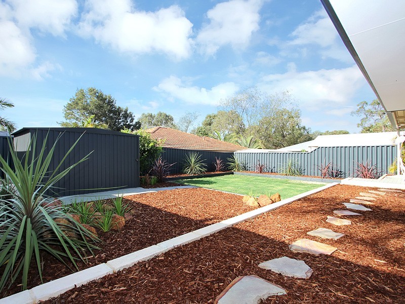 4 Yorn Circuit, Beeliar WA 6164