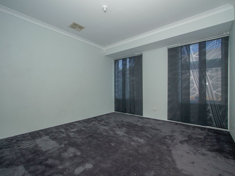 14 Napa Court, Caversham WA 6055