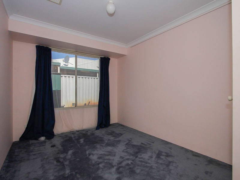 14 Napa Court, Caversham WA 6055