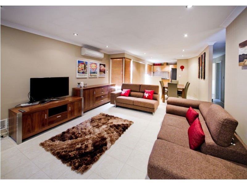 43b Shelbred Way, Westminster WA 6061