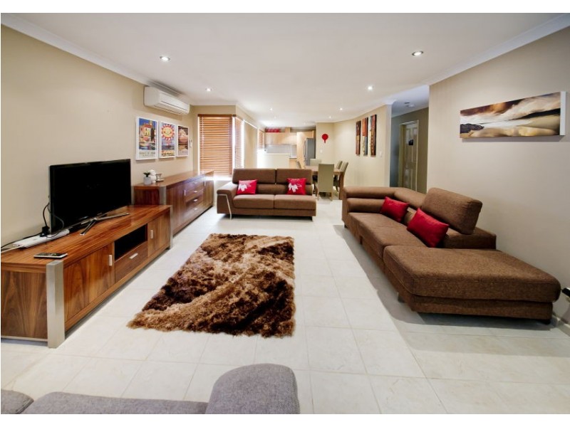 43b Shelbred Way, Westminster WA 6061