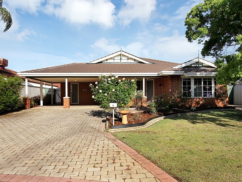 6 Nicholson Court, Canning Vale WA 6155