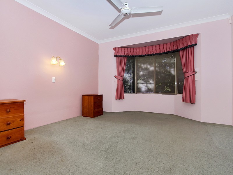 6 Nicholson Court, Canning Vale WA 6155