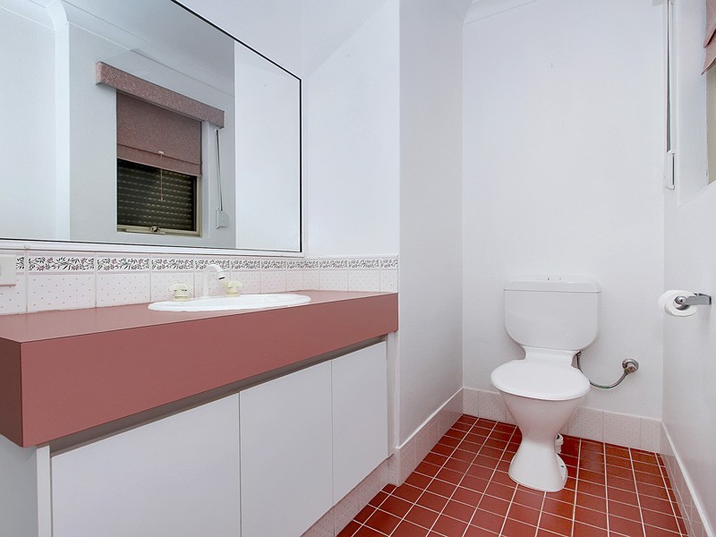 6 Nicholson Court, Canning Vale WA 6155