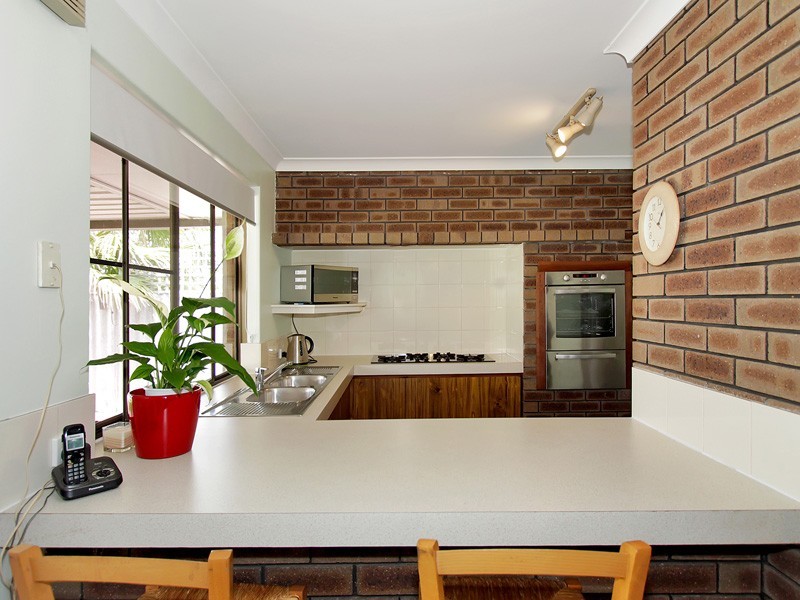 9 Fulmar Street, Thornlie WA 6108