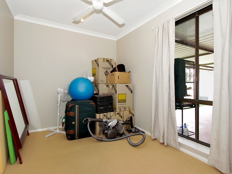 9 Fulmar Street, Thornlie WA 6108