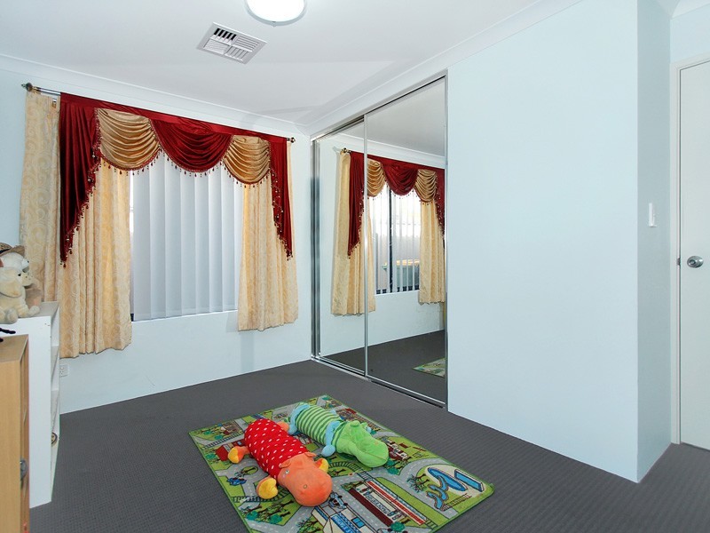 78 Elkhorn Avenue, Southern River WA 6110