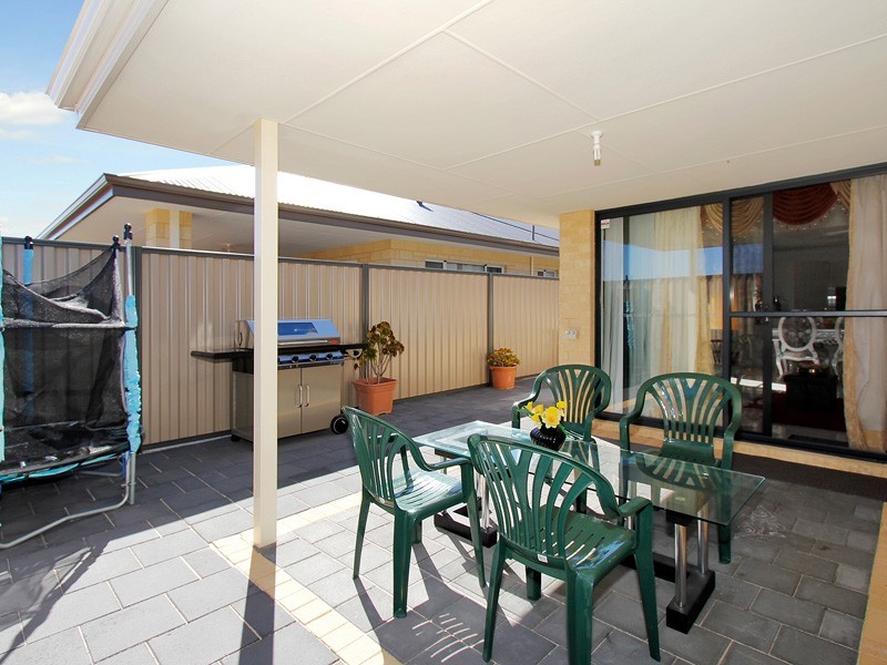 78 Elkhorn Avenue, Southern River WA 6110