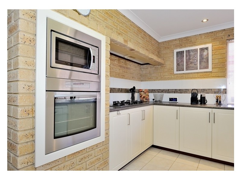 2 Rome Way, Dianella WA 6059