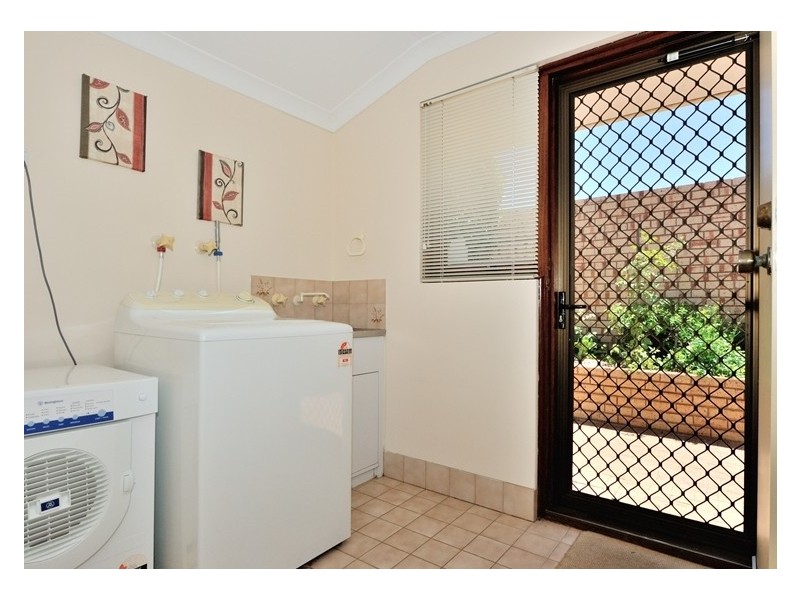 2 Rome Way, Dianella WA 6059