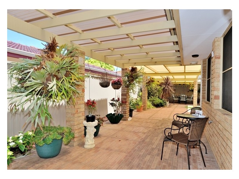 2 Rome Way, Dianella WA 6059