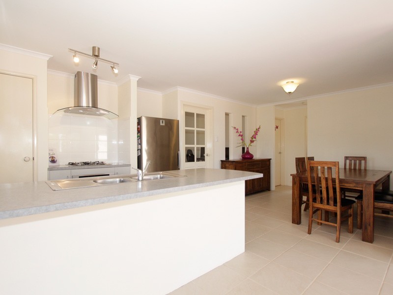 115 Dongara Circle, Jane Brook WA 6056