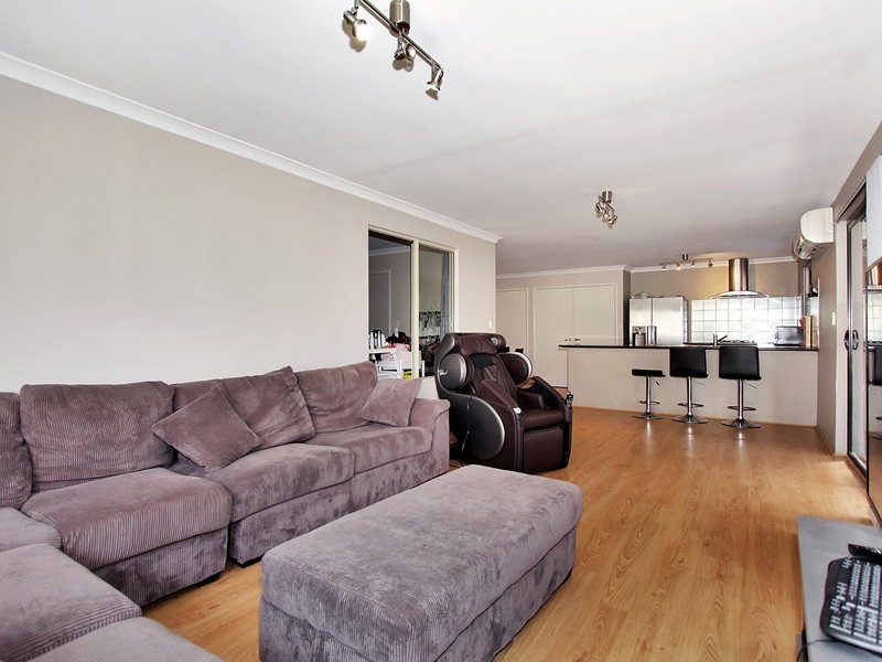 169 Shreeve Road, Canning Vale WA 6155
