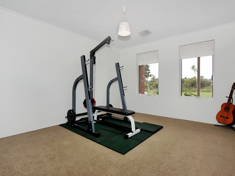 52 Coulterhand Circle, Byford WA 6122