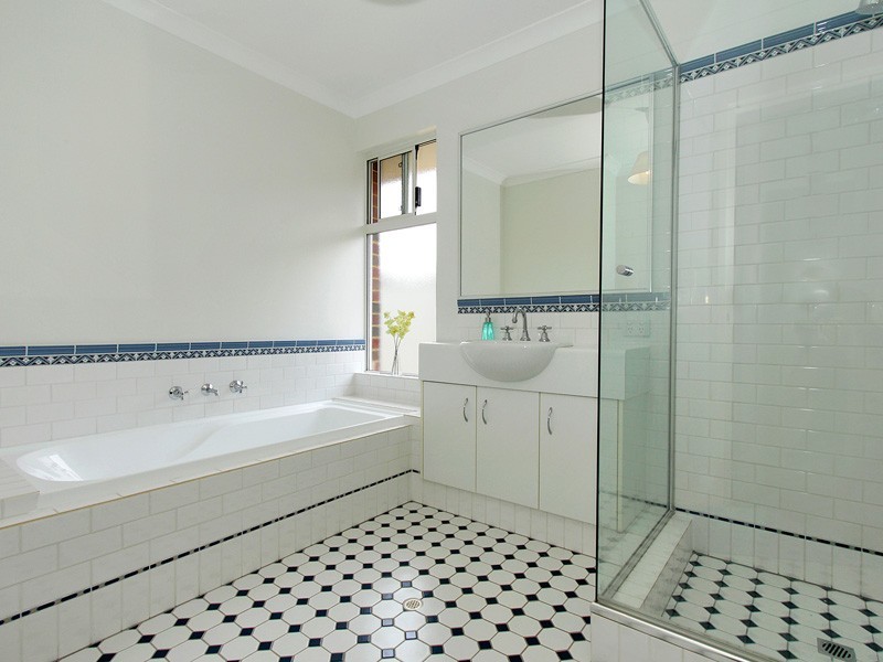 52 Coulterhand Circle, Byford WA 6122