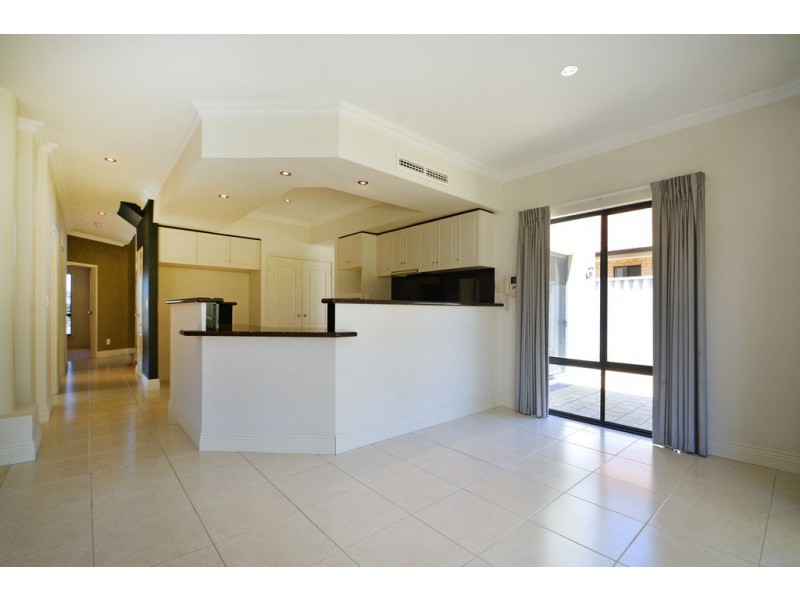 7 Huron Lane, Dianella WA 6059