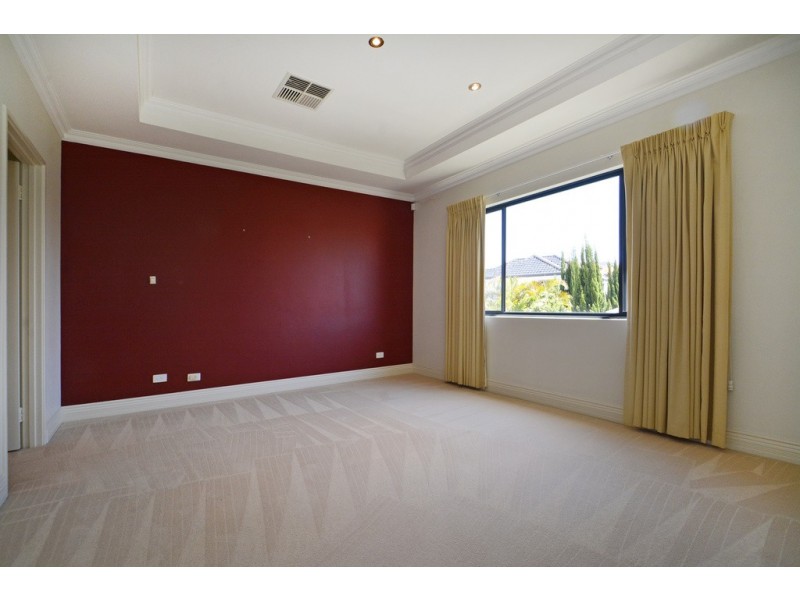 7 Huron Lane, Dianella WA 6059