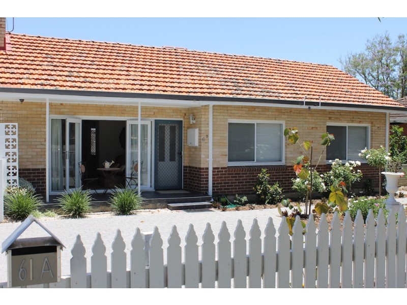 61a Thornlie Avenue, Thornlie WA 6108