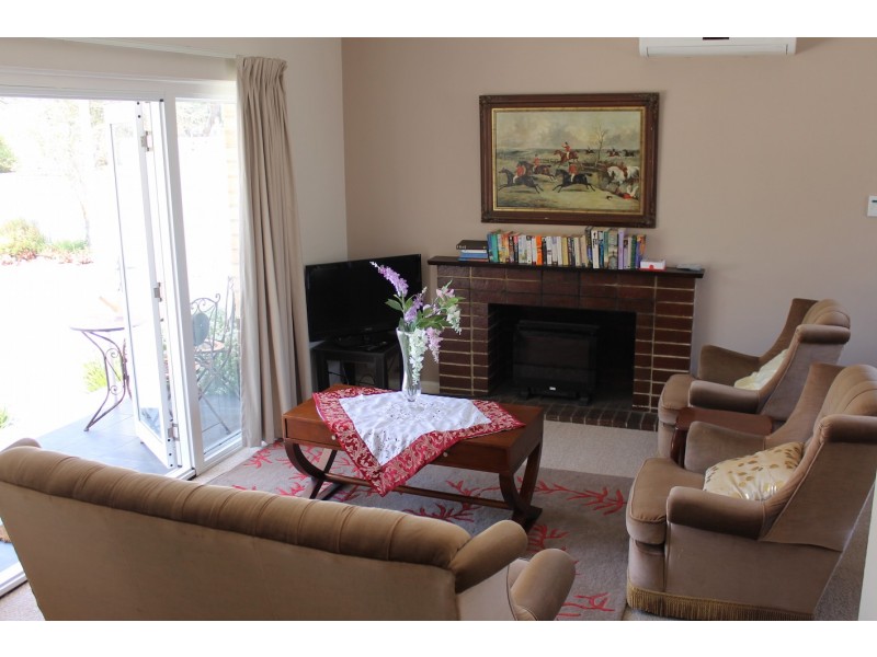 61a Thornlie Avenue, Thornlie WA 6108