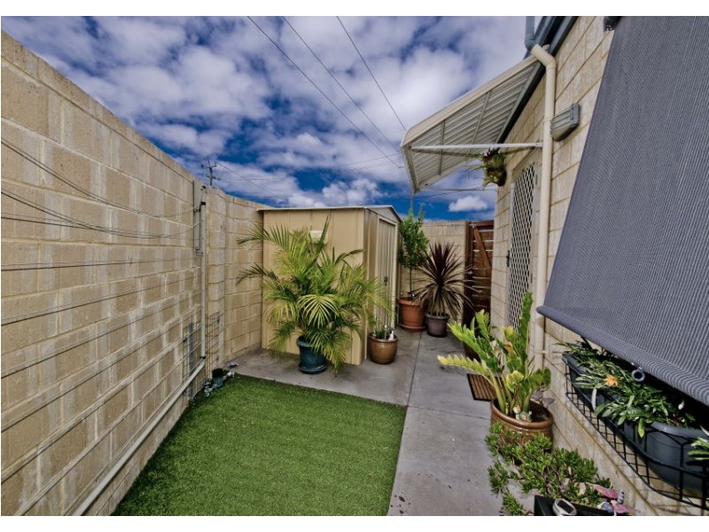 2a Mayfield Street, Westminster WA 6061