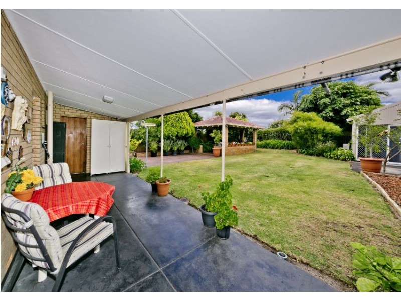 21 Lyndhurst Street, Dianella WA 6059