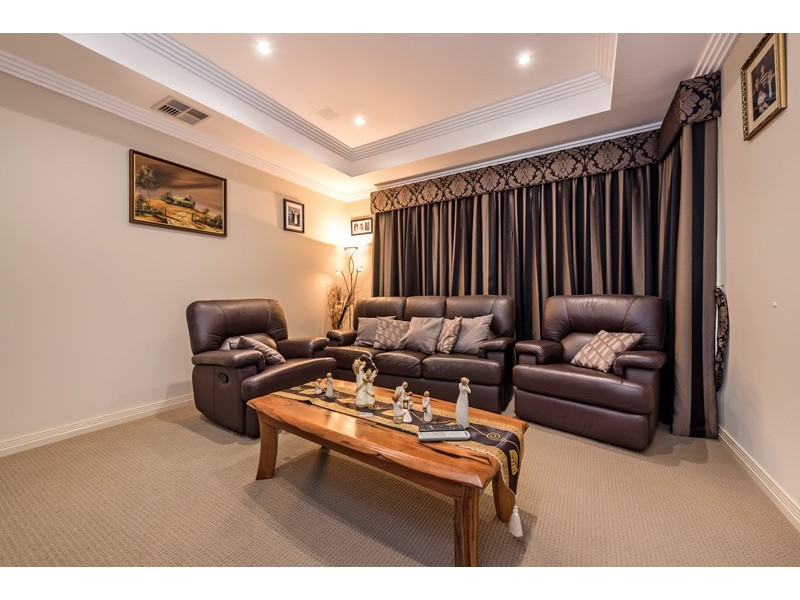 21 Sutherland Avenue, Dianella WA 6059