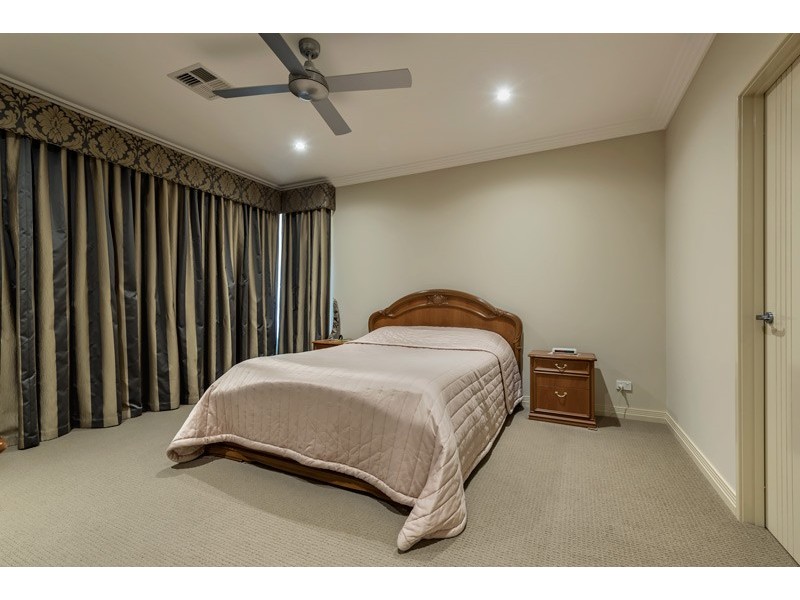 21 Sutherland Avenue, Dianella WA 6059