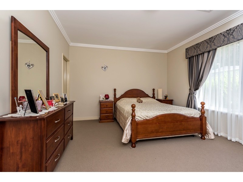 21 Sutherland Avenue, Dianella WA 6059