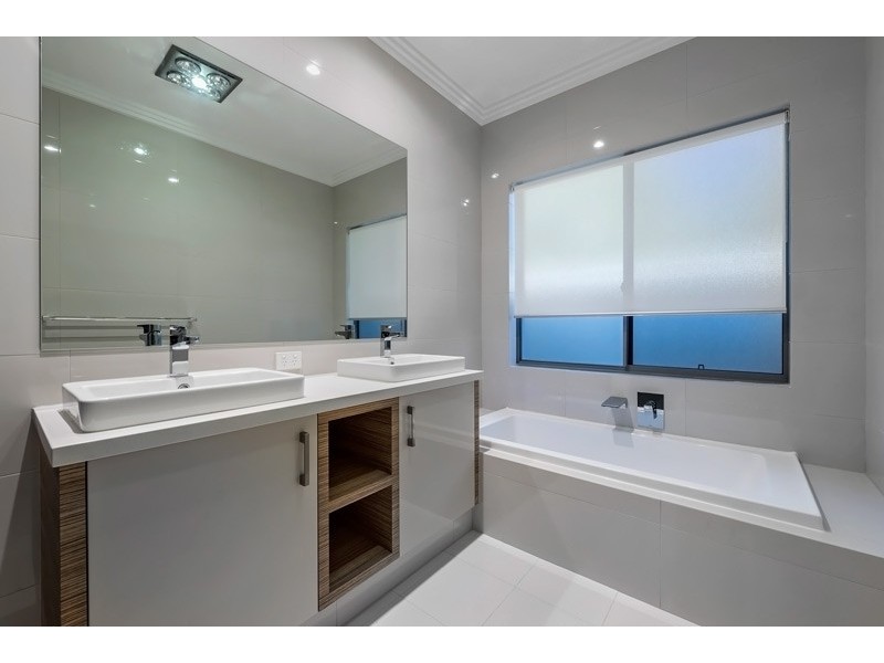 21 Sutherland Avenue, Dianella WA 6059