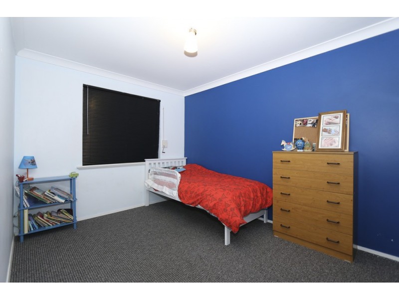 16 Rushbrook Way, Thornlie WA 6108