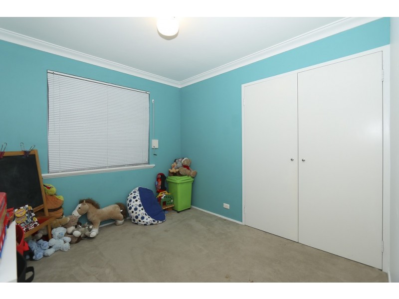 16 Rushbrook Way, Thornlie WA 6108