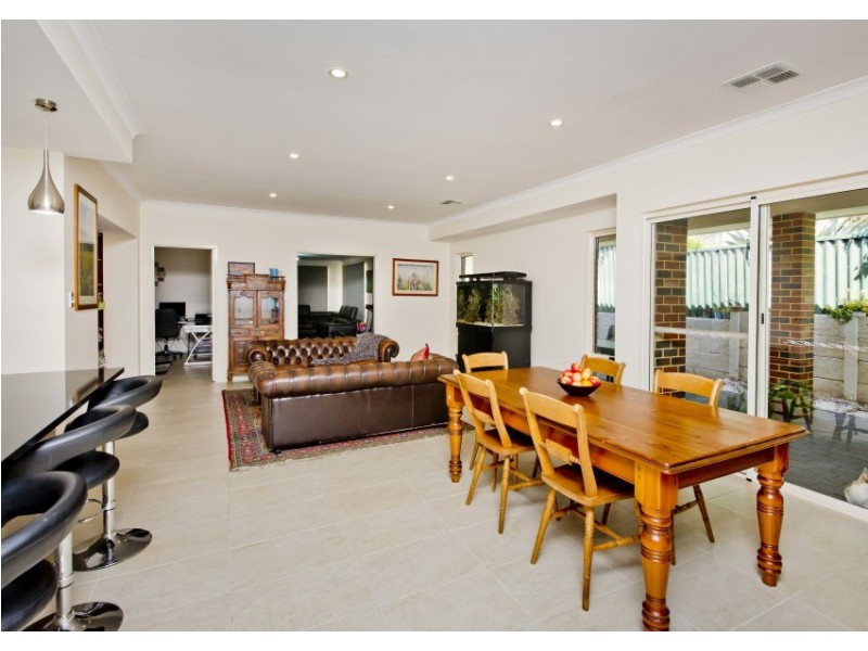 39 Shannon Road, Dianella WA 6059