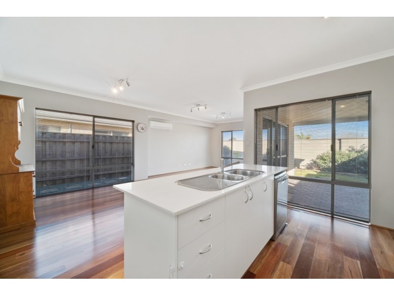 53B Redstone Trail, Ellenbrook WA 6069
