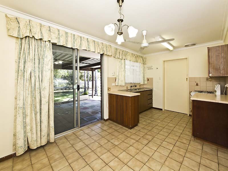 48 Alciston Way, Huntingdale WA 6110