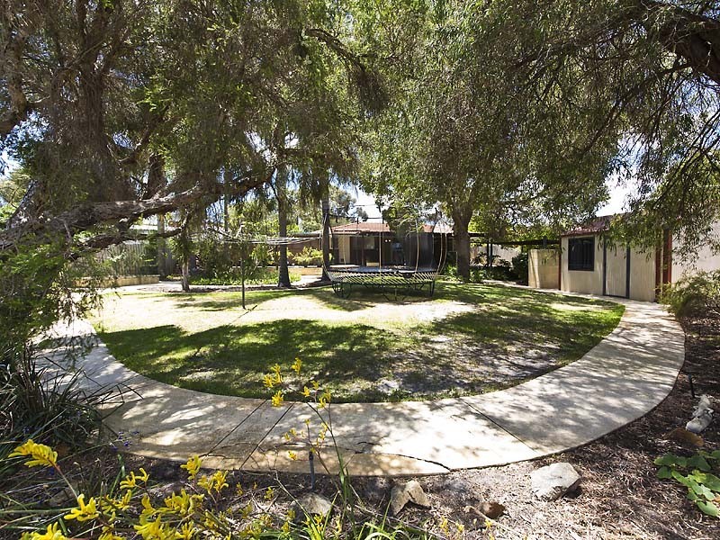 48 Alciston Way, Huntingdale WA 6110