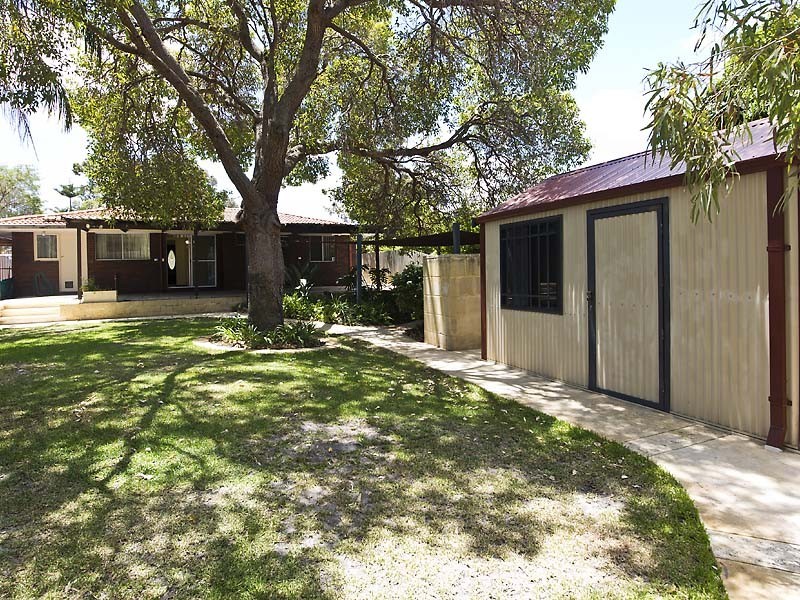 48 Alciston Way, Huntingdale WA 6110